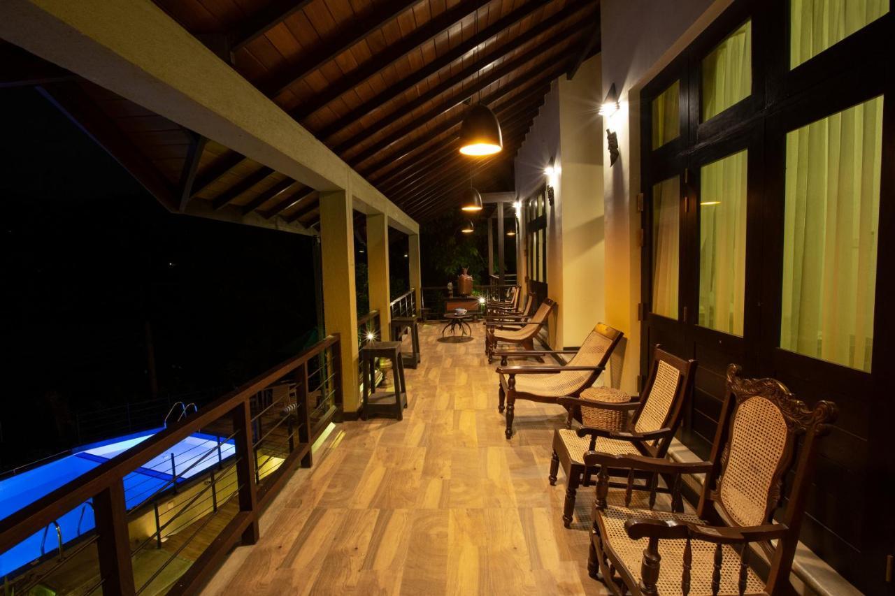Huluganga Ridge, Kandy Karalliyadda Exterior photo